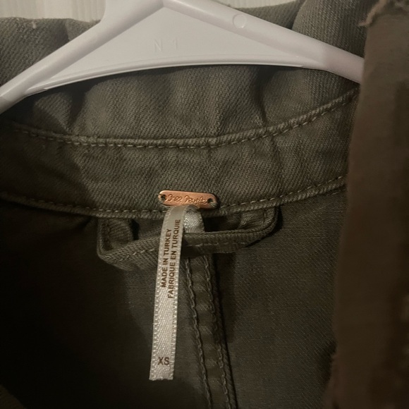 Jacket for Women - Picture 4 of 7